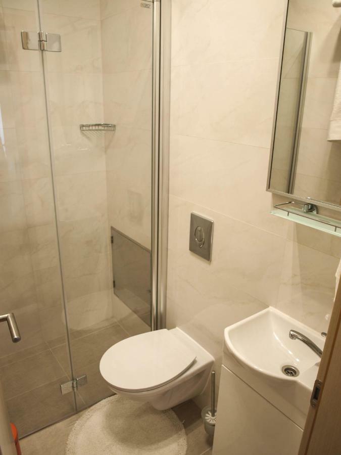 House Nataniel In Omis Near Sea Apartment Exterior foto