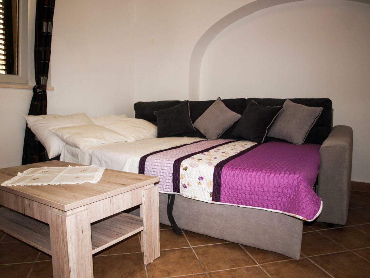 House Nataniel In Omis Near Sea Apartment Exterior foto