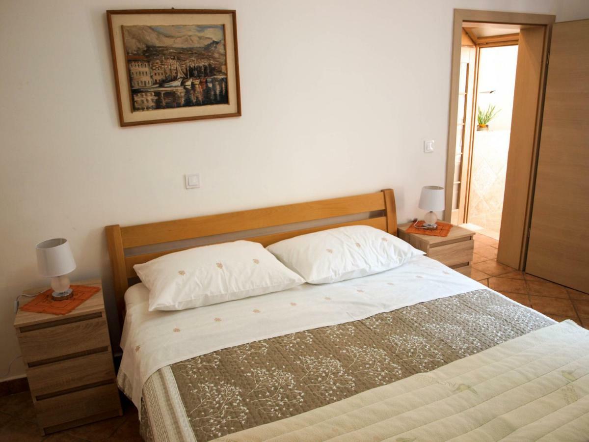 House Nataniel In Omis Near Sea Apartment Exterior foto